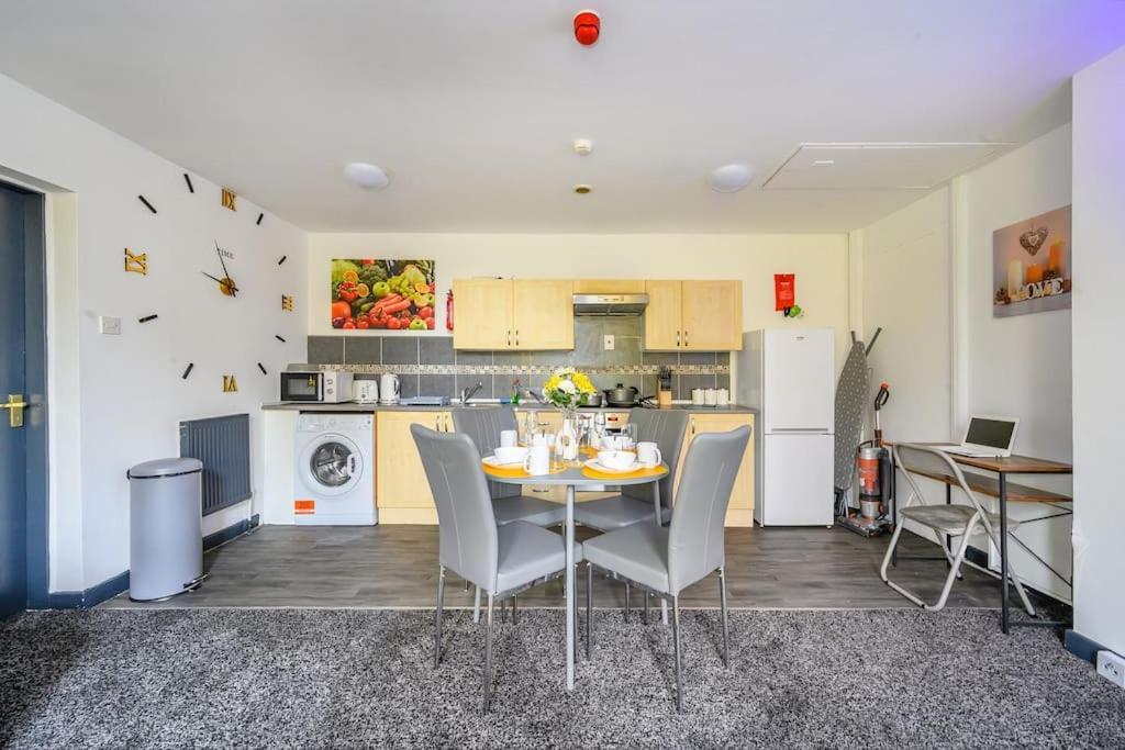 Appartement -f5gh- For Relaxed & Cosy Stay, Free Parking, Wifi